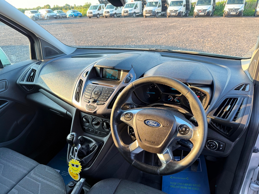 Used Ford Transit Connect 2017 for sale - 76318795: Photo 19