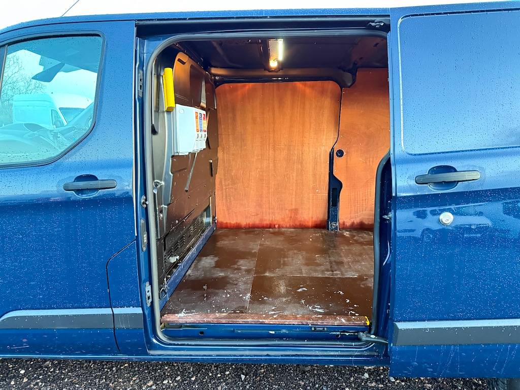 Used Ford Transit Custom 2013 for sale - 76587097: Photo 13