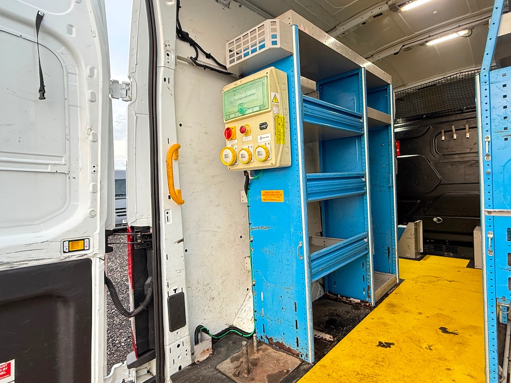 Used Ford Transit 2019 for sale - 77021990: Photo 13