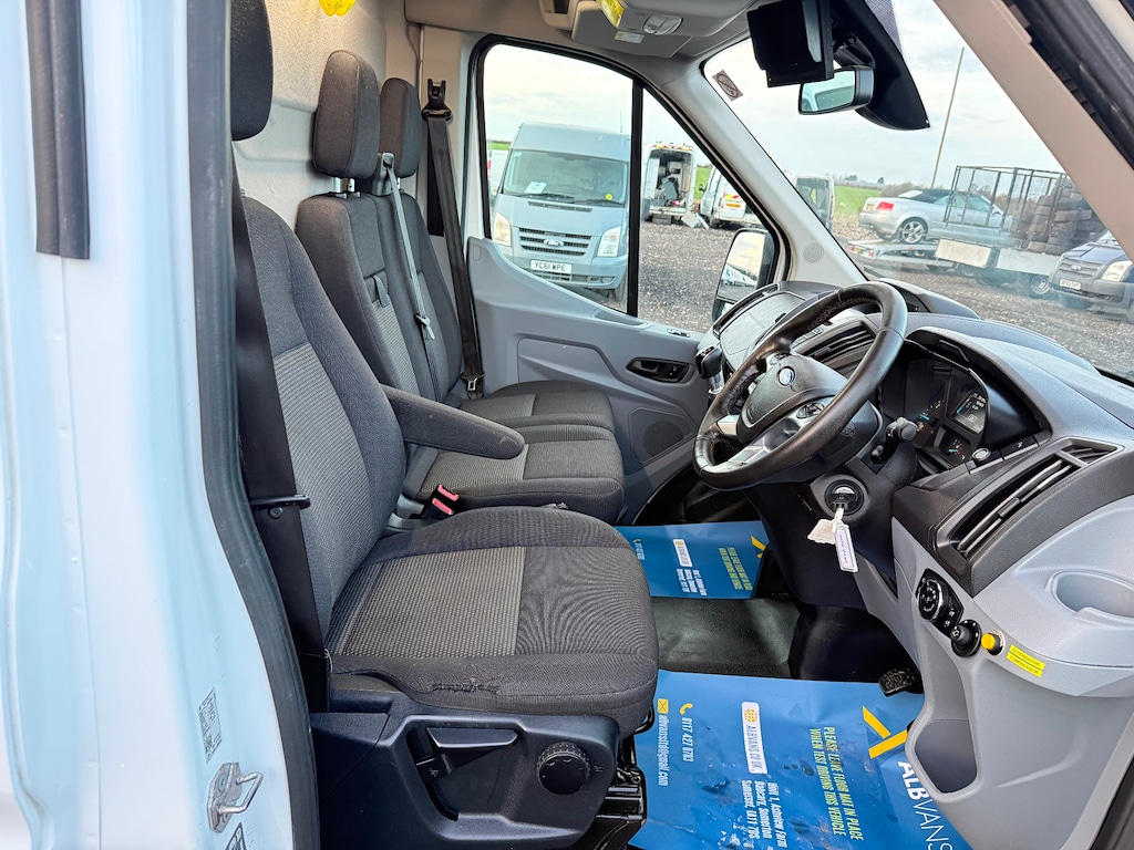 Used Ford Transit 2019 for sale - 77021990: Photo 24