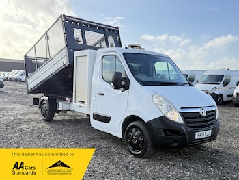 Vauxhall Movano feature image