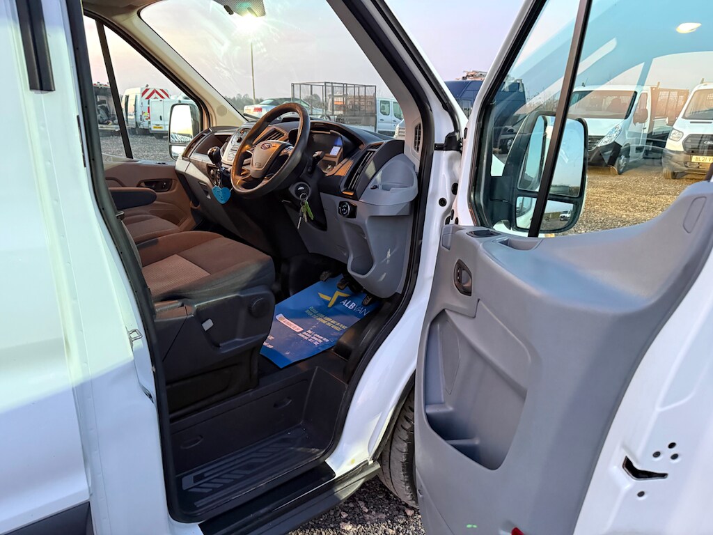 Used Ford Transit 2017 for sale - 77983116: Photo 19