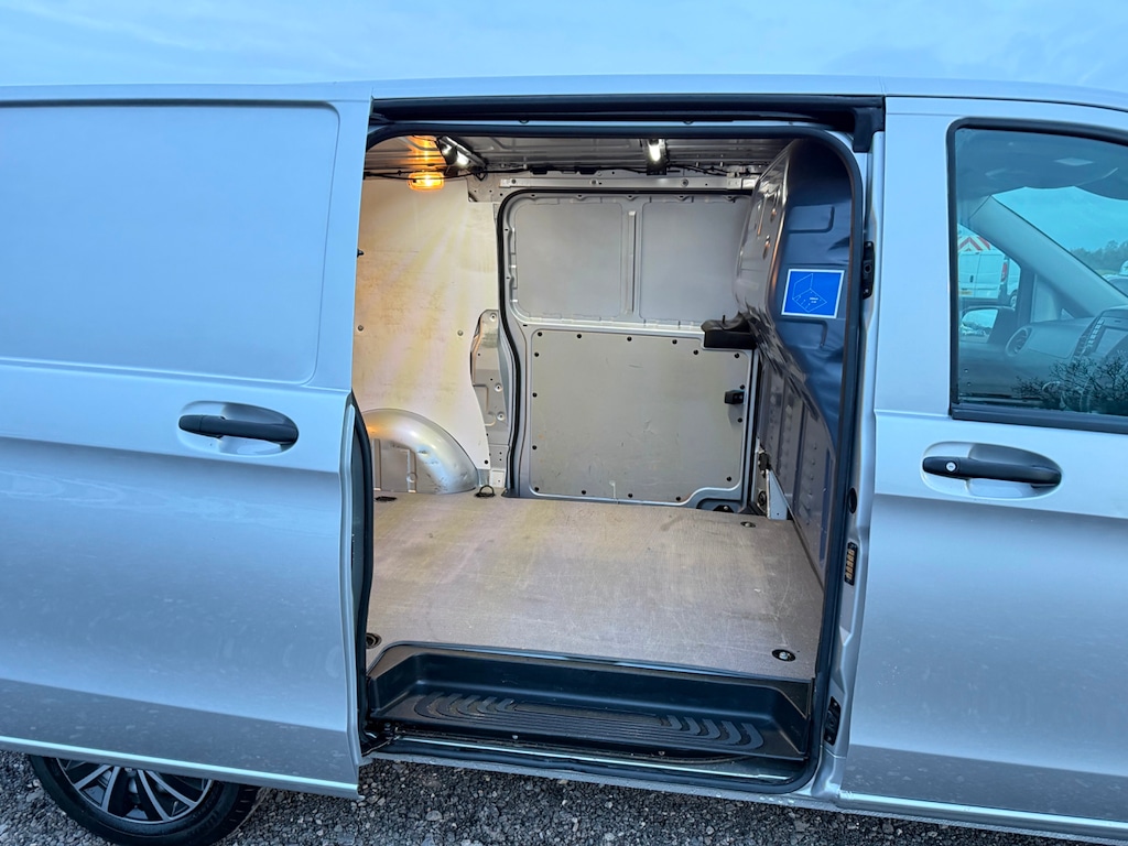 Used Mercedes-Benz Vito 2018 for sale - 78133739: Photo 12