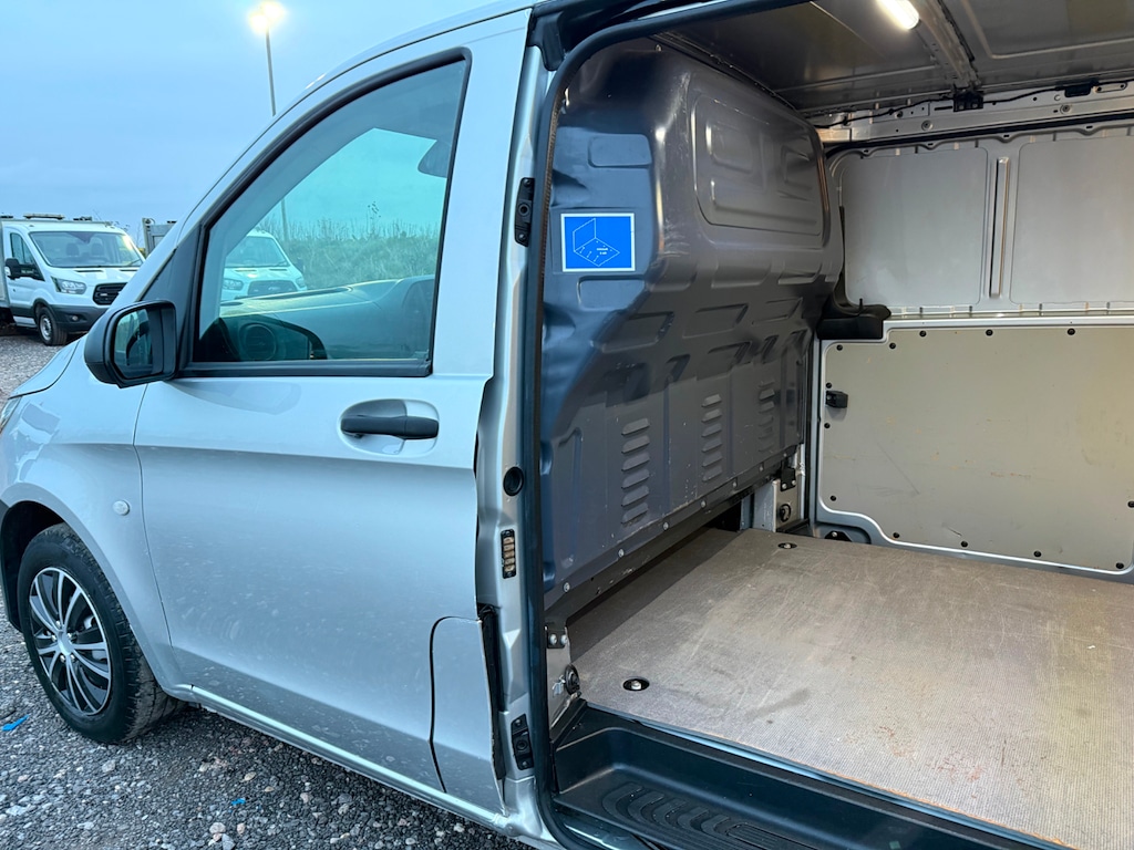 Used Mercedes-Benz Vito 2018 for sale - 78133739: Photo 16