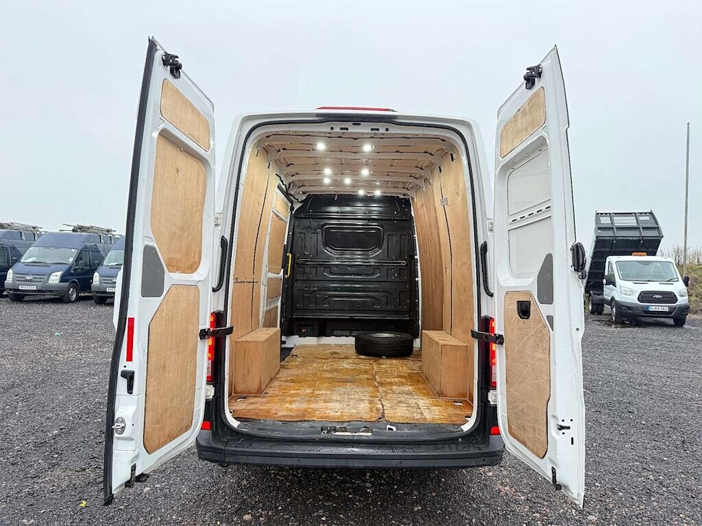 Used Volkswagen Crafter 2019 for sale - 77339747: Photo 13