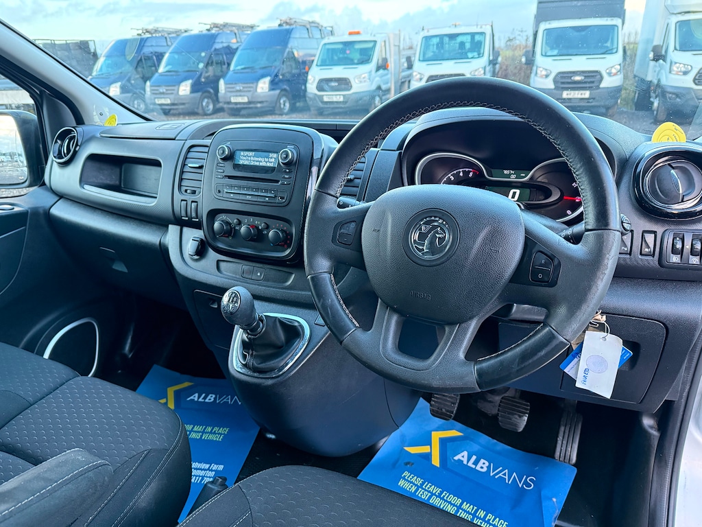 Used Vauxhall Vivaro 2019 for sale - 77232403: Photo 19