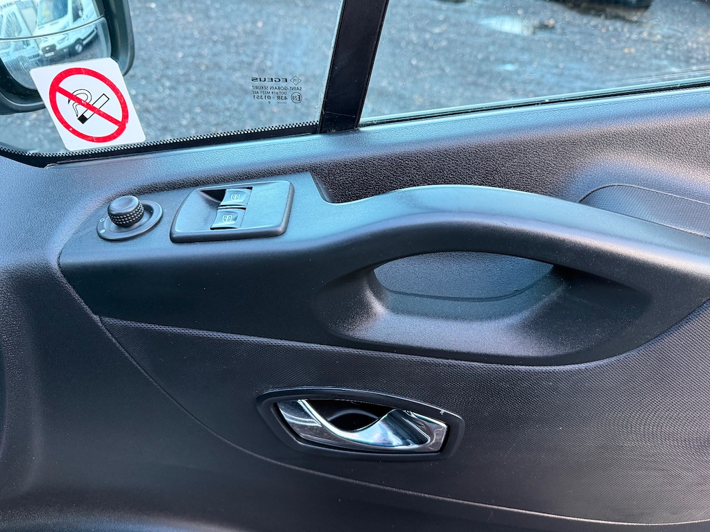 Used Vauxhall Vivaro 2019 for sale - 77232403: Photo 20