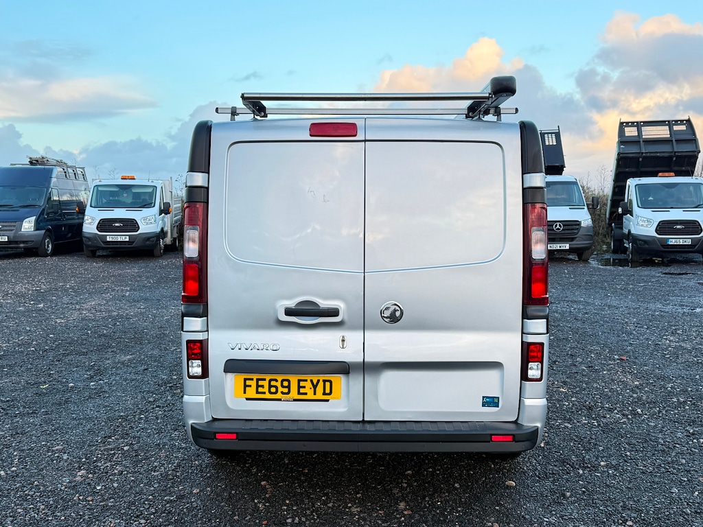 Used Vauxhall Vivaro 2019 for sale - 77232403: Photo 8