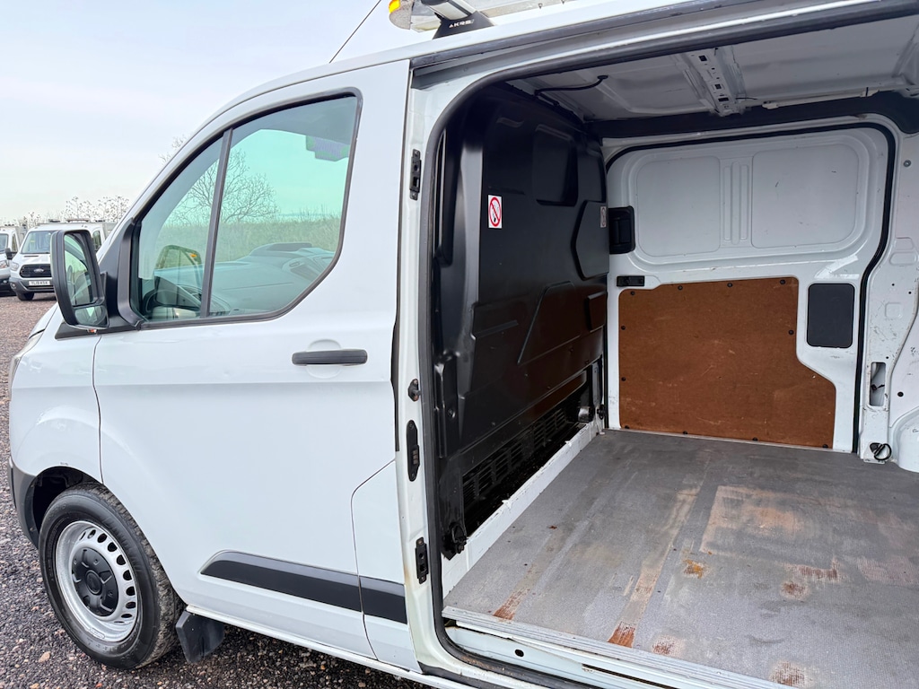 Used Ford Transit Custom 2016 for sale - 77565517: Photo 16