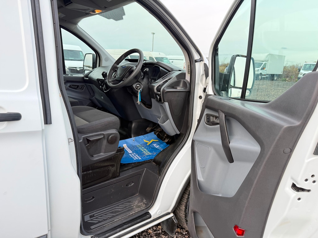 Used Ford Transit Custom 2016 for sale - 77565517: Photo 19