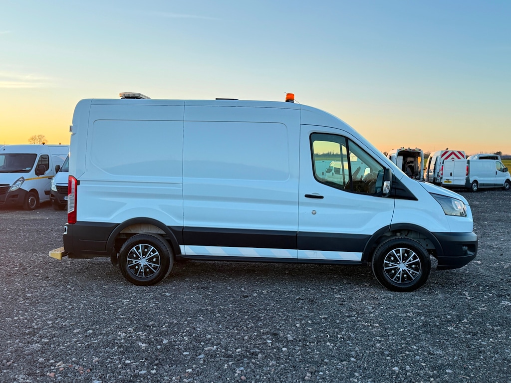 Used Ford Transit 2019 for sale - 77983106: Photo 10