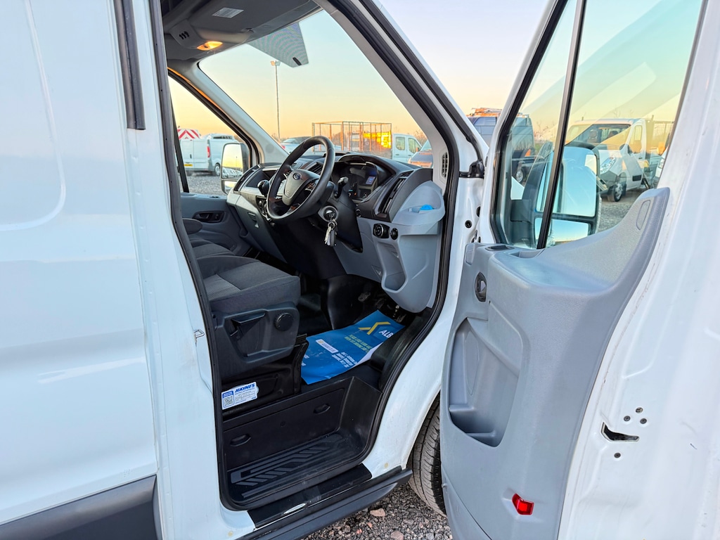 Used Ford Transit 2019 for sale - 77983106: Photo 22