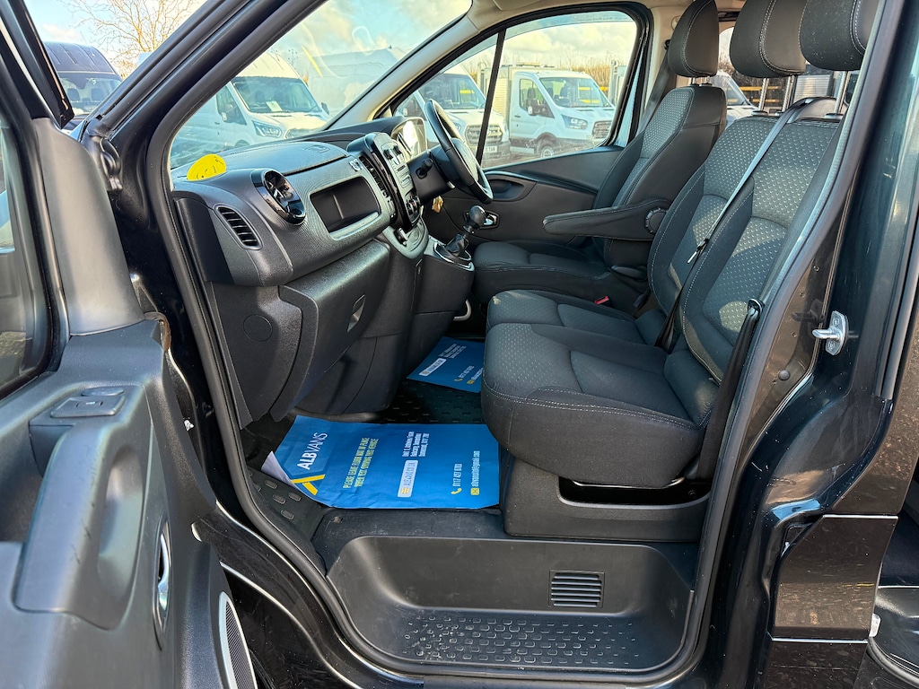 Used Vauxhall Vivaro 2016 for sale - 77232408: Photo 16