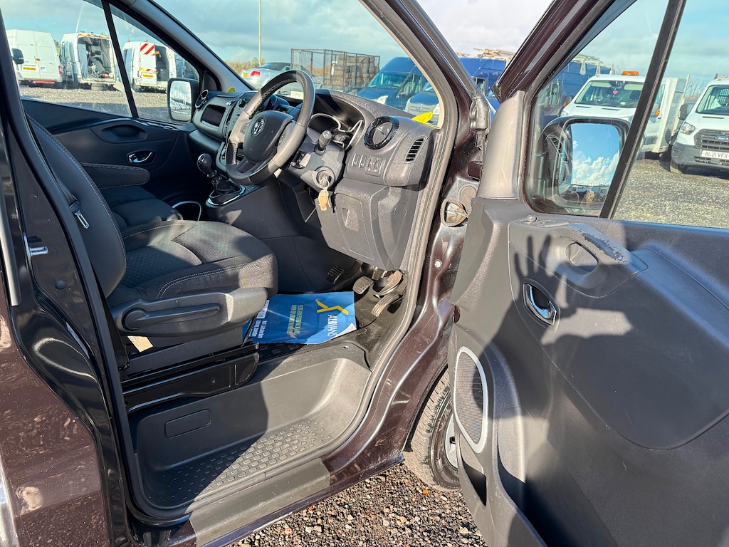 Used Vauxhall Vivaro 2016 for sale - 77232408: Photo 19