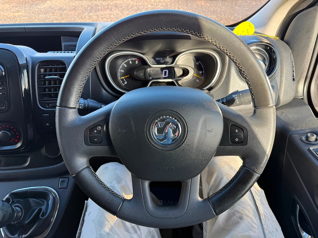 Used Vauxhall Vivaro 2016 for sale - 77232408: Photo 24