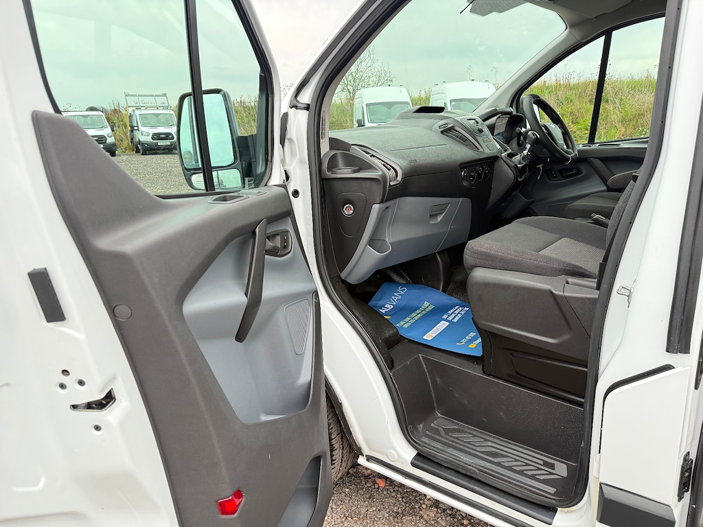 Used Ford Transit Custom 2017 for sale - 76316945: Photo 13