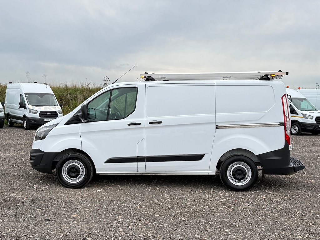 Used Ford Transit Custom 2017 for sale - 76316945: Photo 5