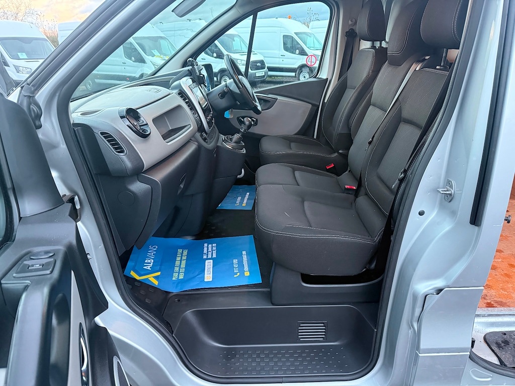 Used Renault Trafic 2018 for sale - 76709739: Photo 17