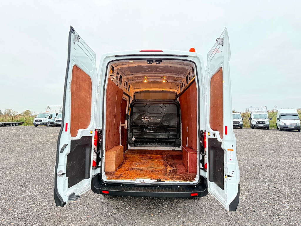 Used Ford Transit 2021 for sale - 76249932: Photo 11