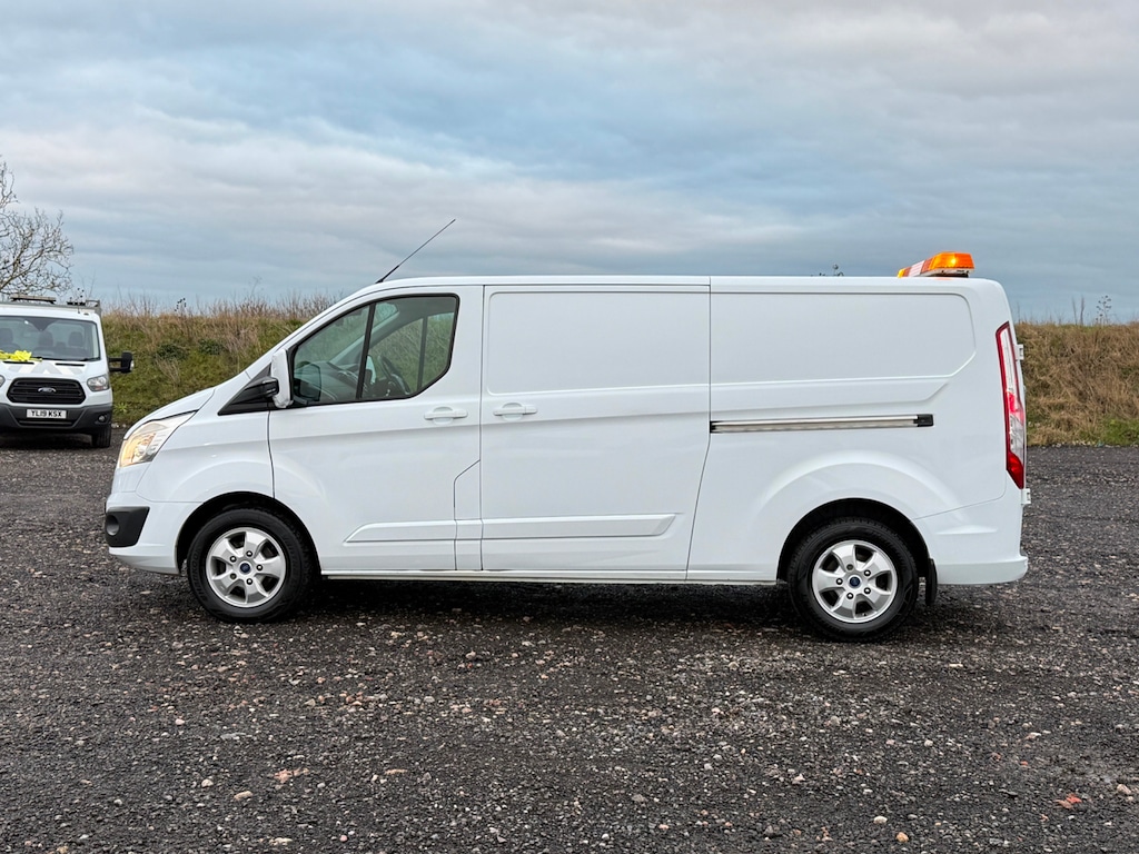 Used Ford Transit Custom 2017 for sale - 77627837: Photo 5