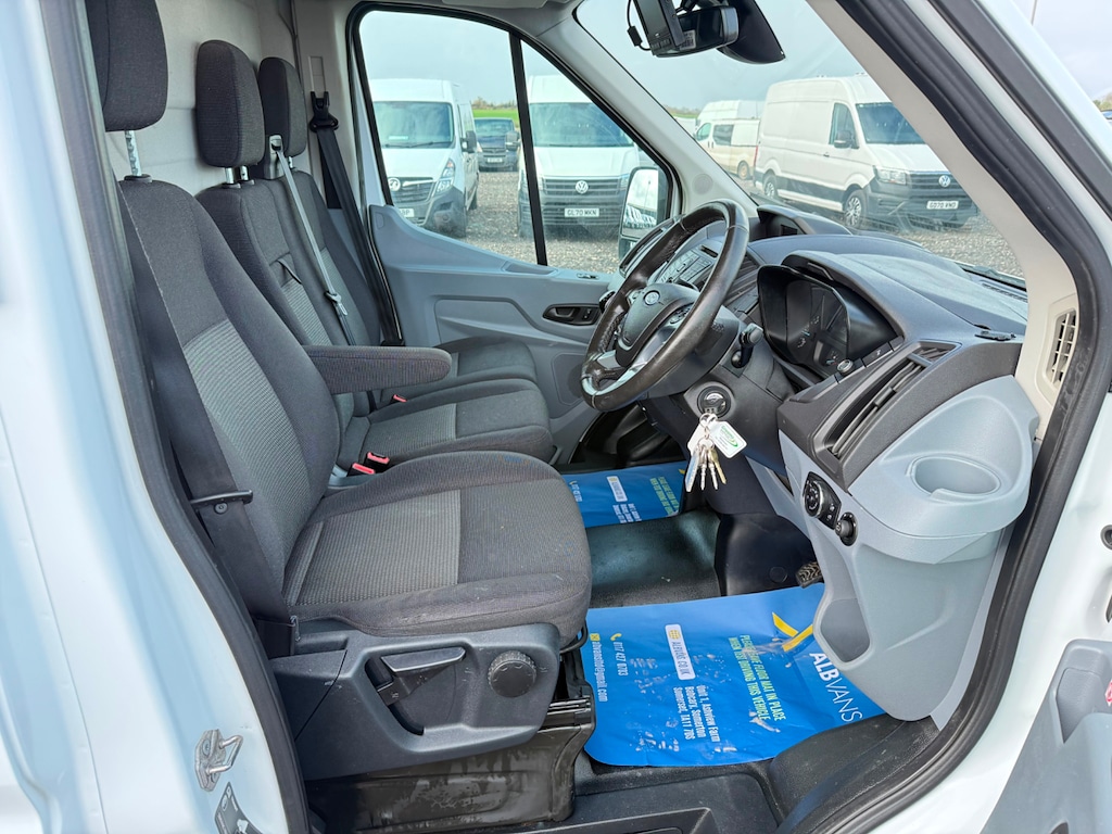 Used Ford Transit 2019 for sale - 77979132: Photo 22