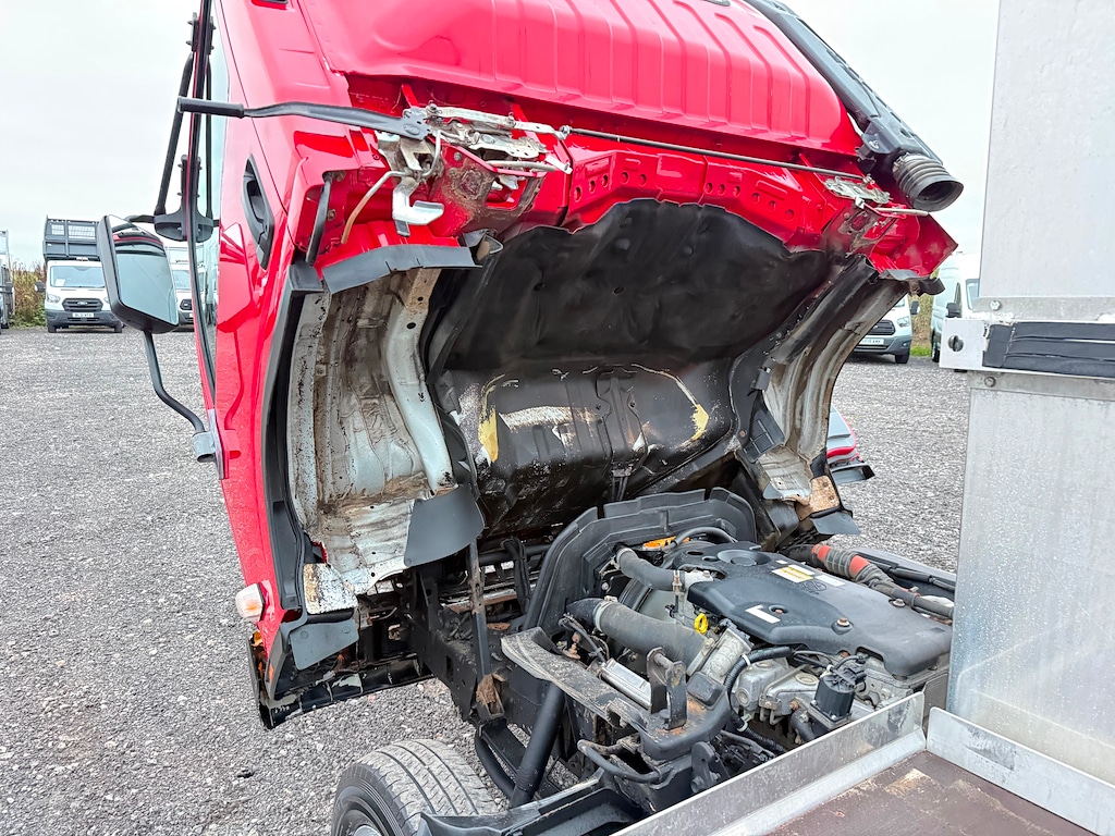 Used Isuzu Other 2013 for sale - 76271763: Photo 16