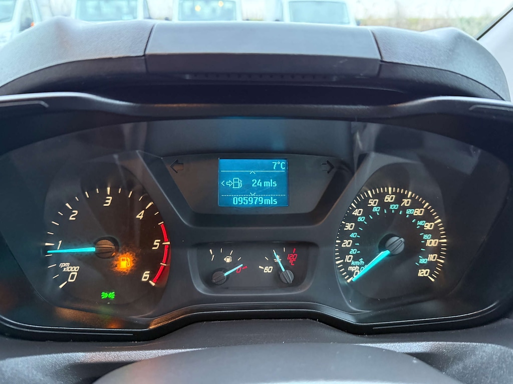 Used Ford Transit Custom 2015 for sale - 77389278: Photo 24