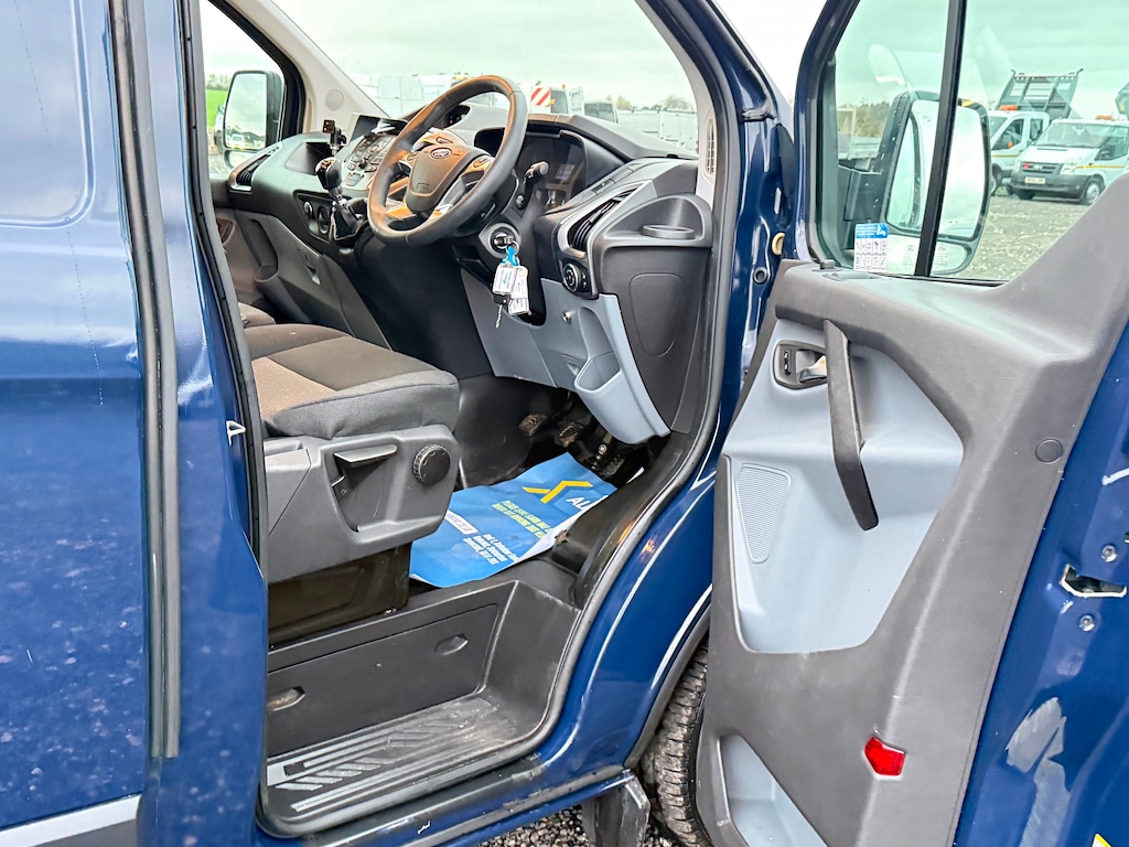 Used Ford Transit Custom 2013 for sale - 76532323: Photo 19