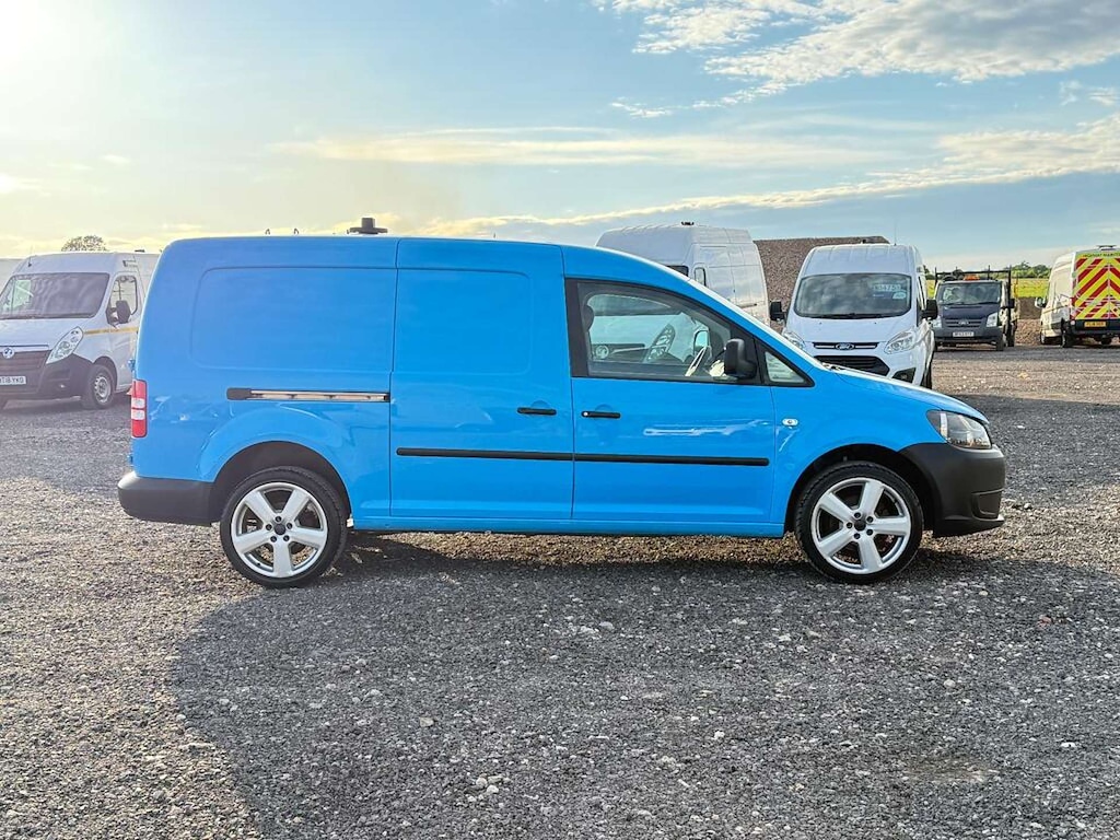 Used Volkswagen Caddy Maxi 2011 for sale - 77339788: Photo 7