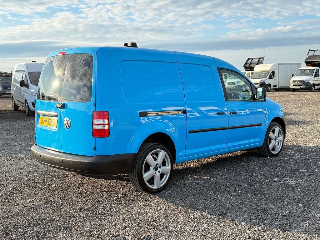 Used Volkswagen Caddy Maxi 2011 for sale - 77339788: Photo 8