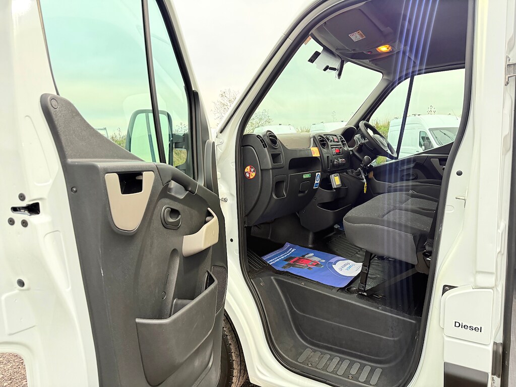 Used Vauxhall Movano 2018 for sale - 76271754: Photo 16