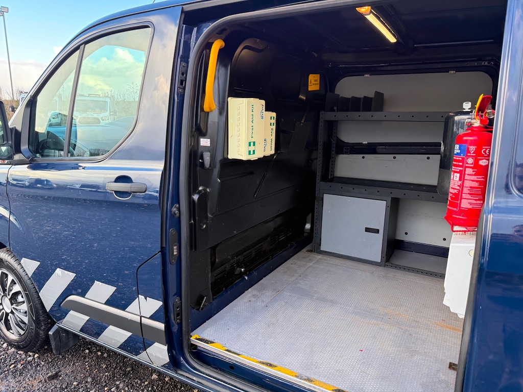 Used Ford Transit Custom 2015 for sale - 77552613: Photo 16