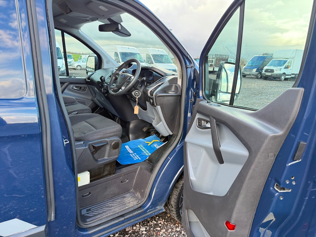 Used Ford Transit Custom 2015 for sale - 77552613: Photo 19