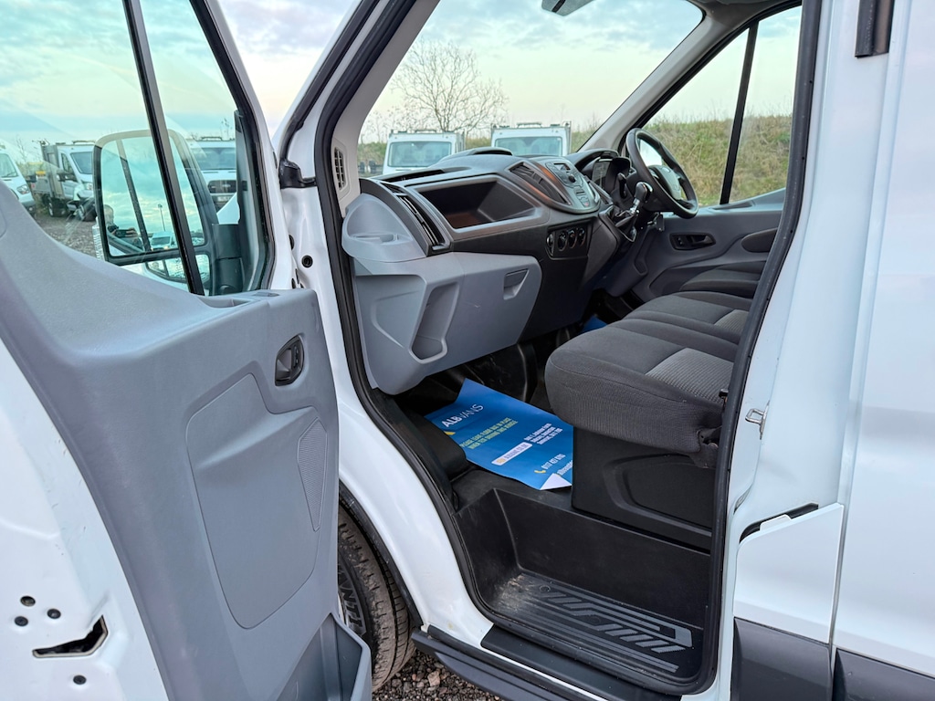 Used Ford Transit 2019 for sale - 77942479: Photo 17