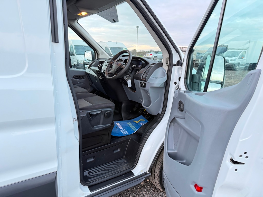 Used Ford Transit 2019 for sale - 77942479: Photo 19