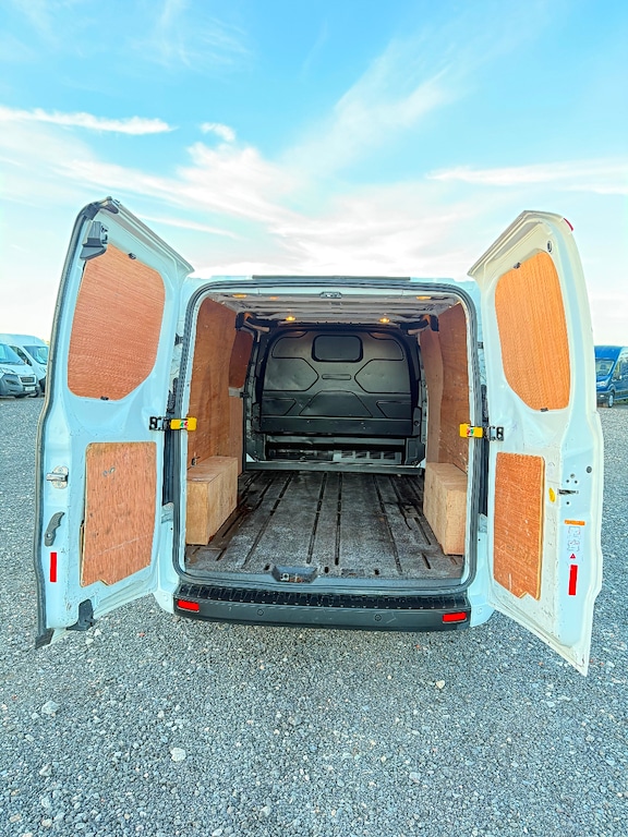 Used Ford Transit Custom 2022 for sale - 76628540: Photo 10