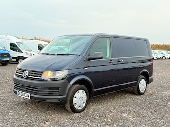 Used Volkswagen Transporter 2018 for sale - 75571612: Photo
