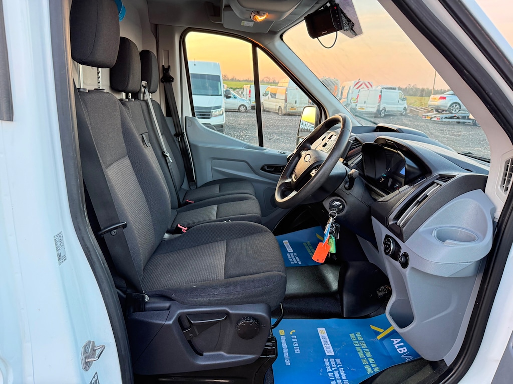 Used Ford Transit 2017 for sale - 77983111: Photo 24