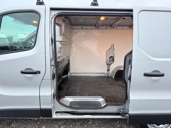 Used Vauxhall Vivaro 2019 for sale - 76316942: Photo 10
