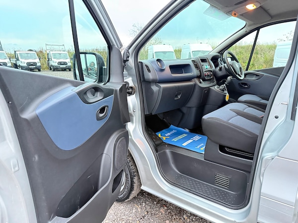 Used Vauxhall Vivaro 2019 for sale - 76316942: Photo 14