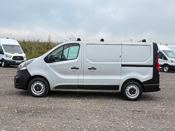 Used Vauxhall Vivaro 2019 for sale - 76316942: Photo 5
