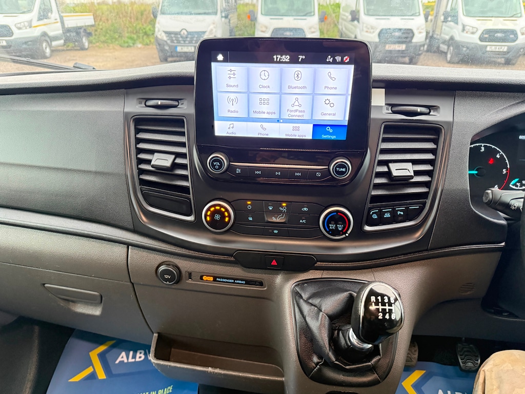 Used Ford Transit 2020 for sale - 78207000: Photo 24