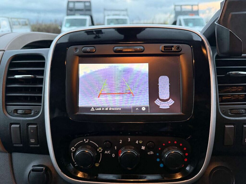 Used Renault Trafic 2018 for sale - 77339794: Photo 20