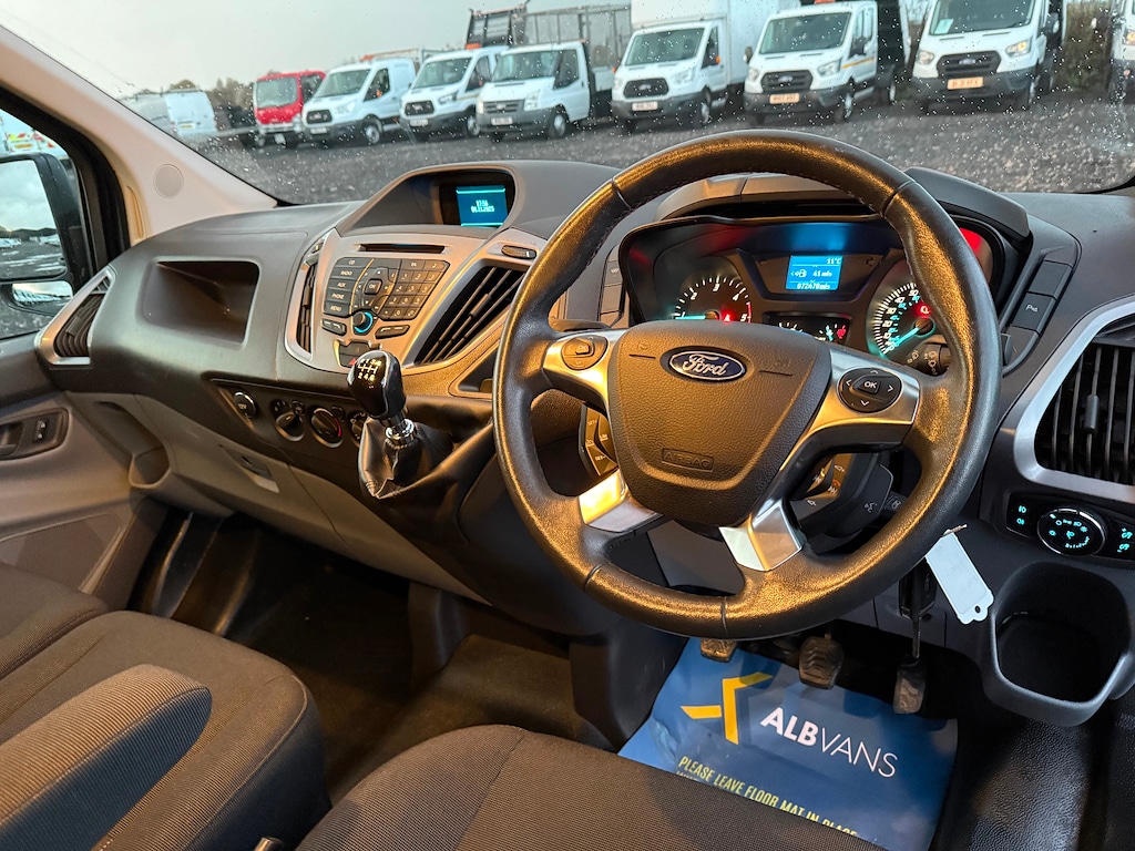 Used Ford Transit Custom 2015 for sale - 76447347: Photo 17