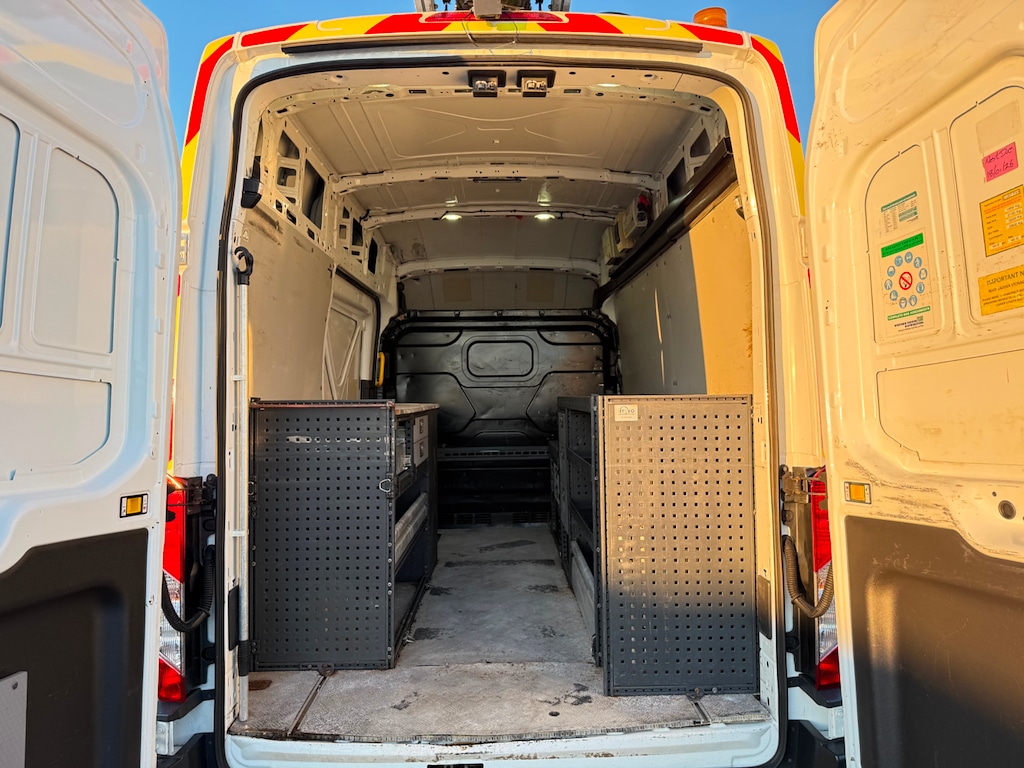 Used Ford Transit 2017 for sale - 77983109: Photo 12