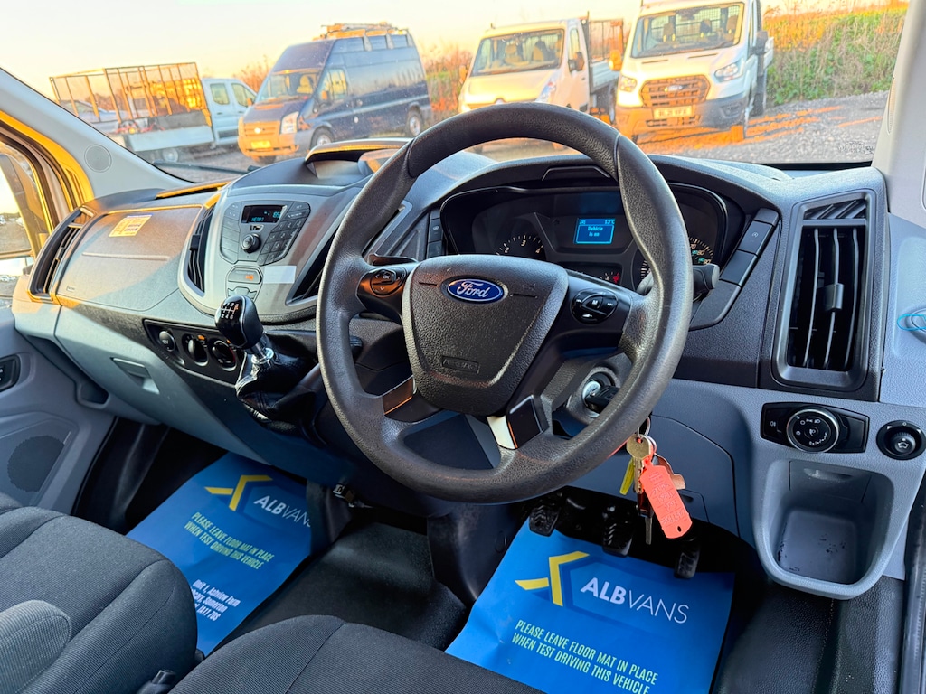 Used Ford Transit 2017 for sale - 77983109: Photo 24