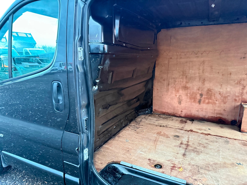 Used Vauxhall Vivaro 2012 for sale - 76447352: Photo 12