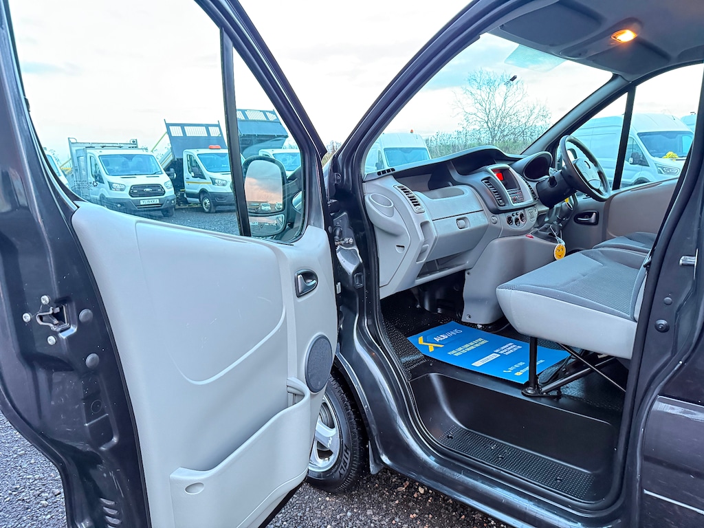 Used Vauxhall Vivaro 2012 for sale - 76447352: Photo 17