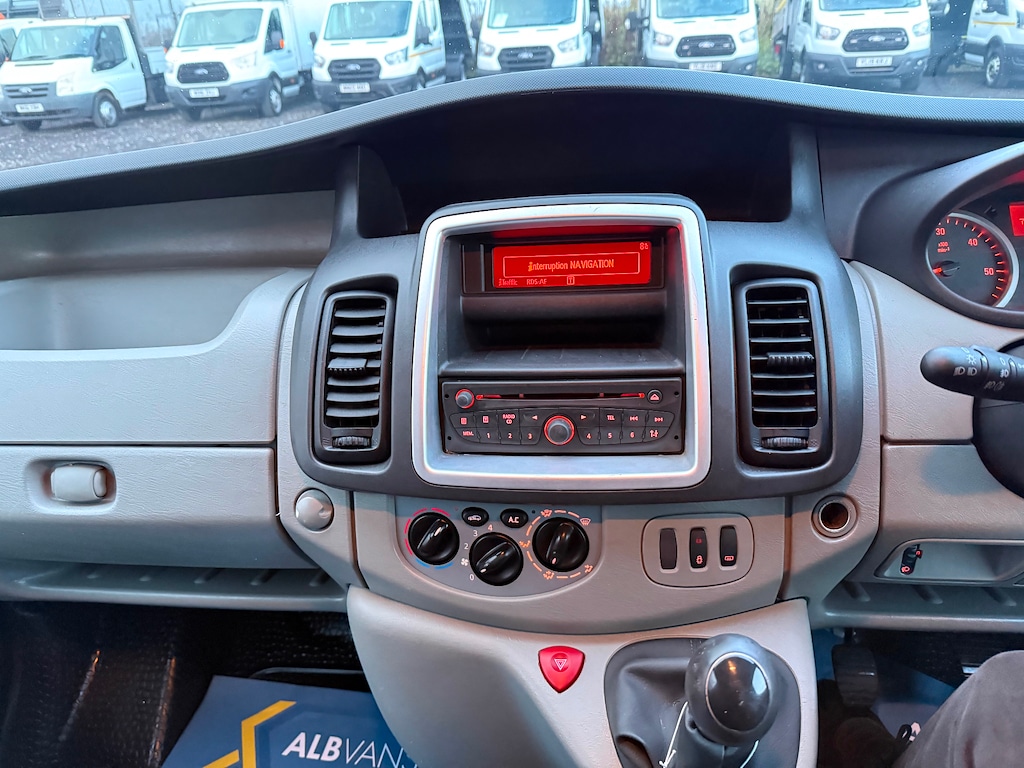 Used Vauxhall Vivaro 2012 for sale - 76447352: Photo 23