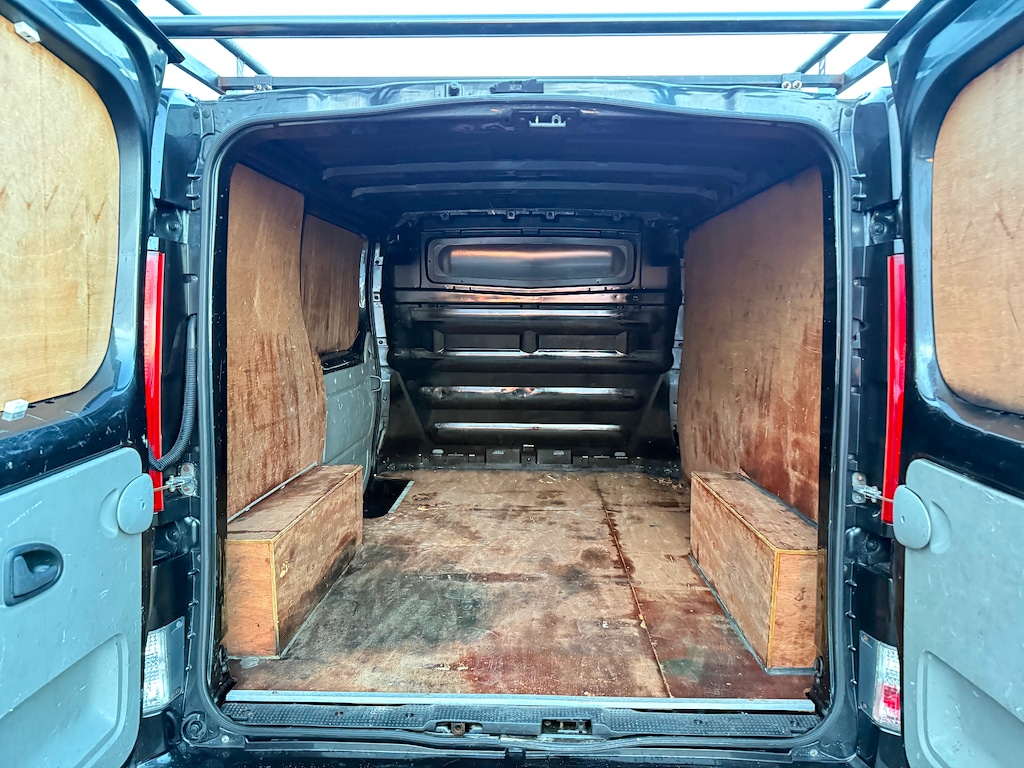 Used Vauxhall Vivaro 2012 for sale - 76447352: Photo 9